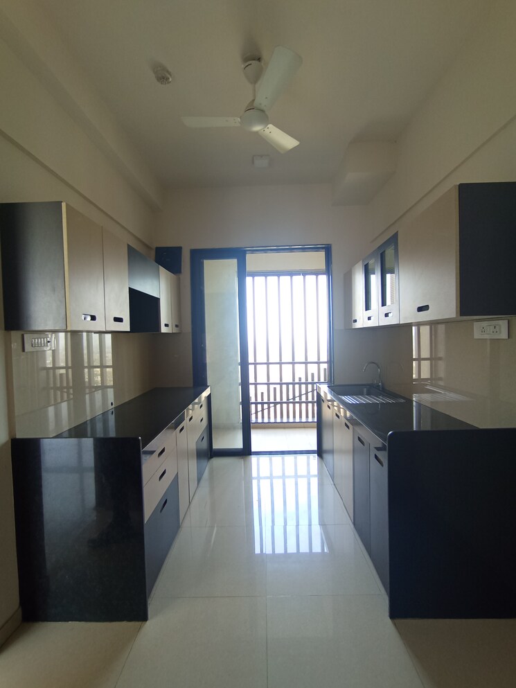 Kitchen, lodha-palava-crown 3 Bedroom 992 Sq.Ft. Apartment In Dombivli East Thane 8691852