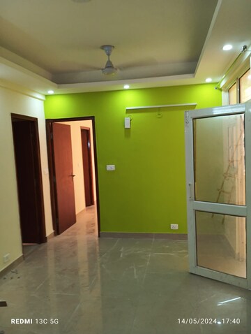 2 BHK Apartment For Rent in Supertech Ecovillage I, Sector 1 Greater Noida