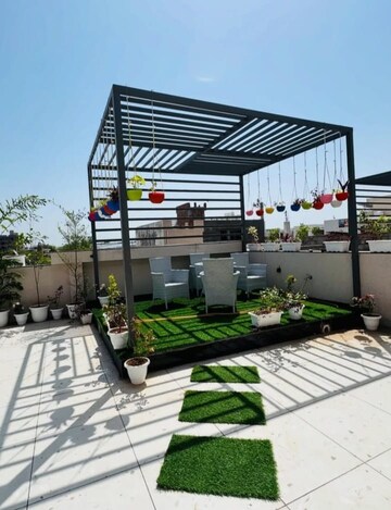 5 BHK Builder Floor – Exterior View View at Sector 35 - for Sale