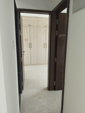 Room in 3 BHK Apartment at Sukhwani Hermosa Casa, Mundhwa – for Rent
