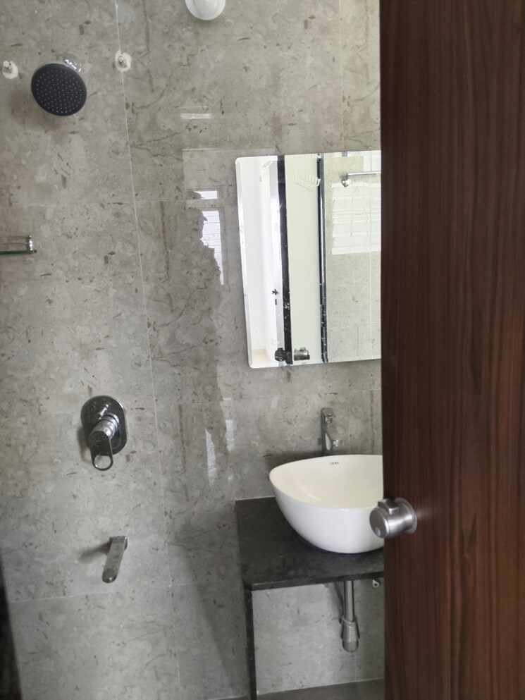 Bathroom, sukhwani-hermosa-casa 3 Bedroom 800 Sq.Ft. Apartment In Mundhwa Pune 8691858