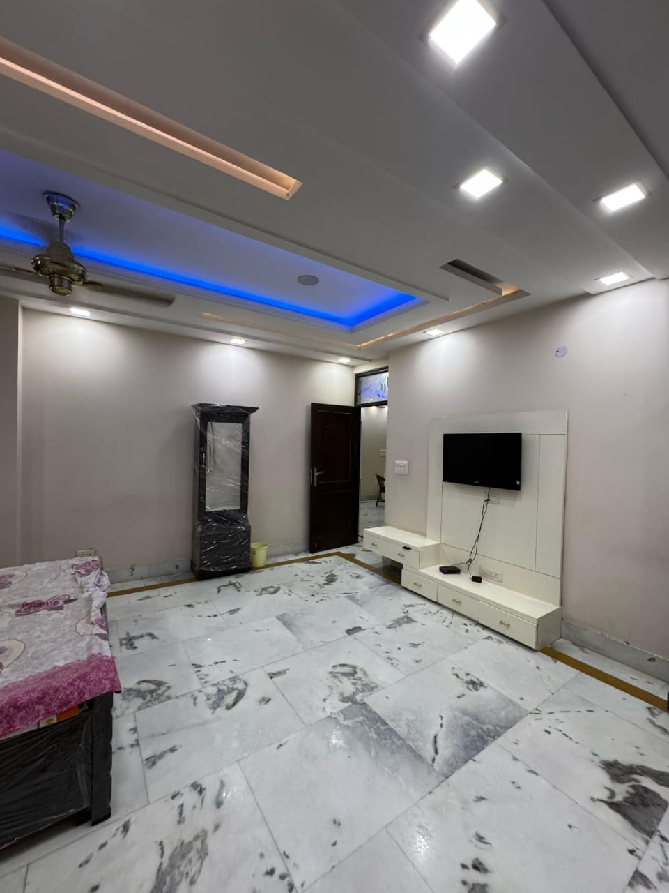 2 BHK Apartment For Sale in Sr Properties