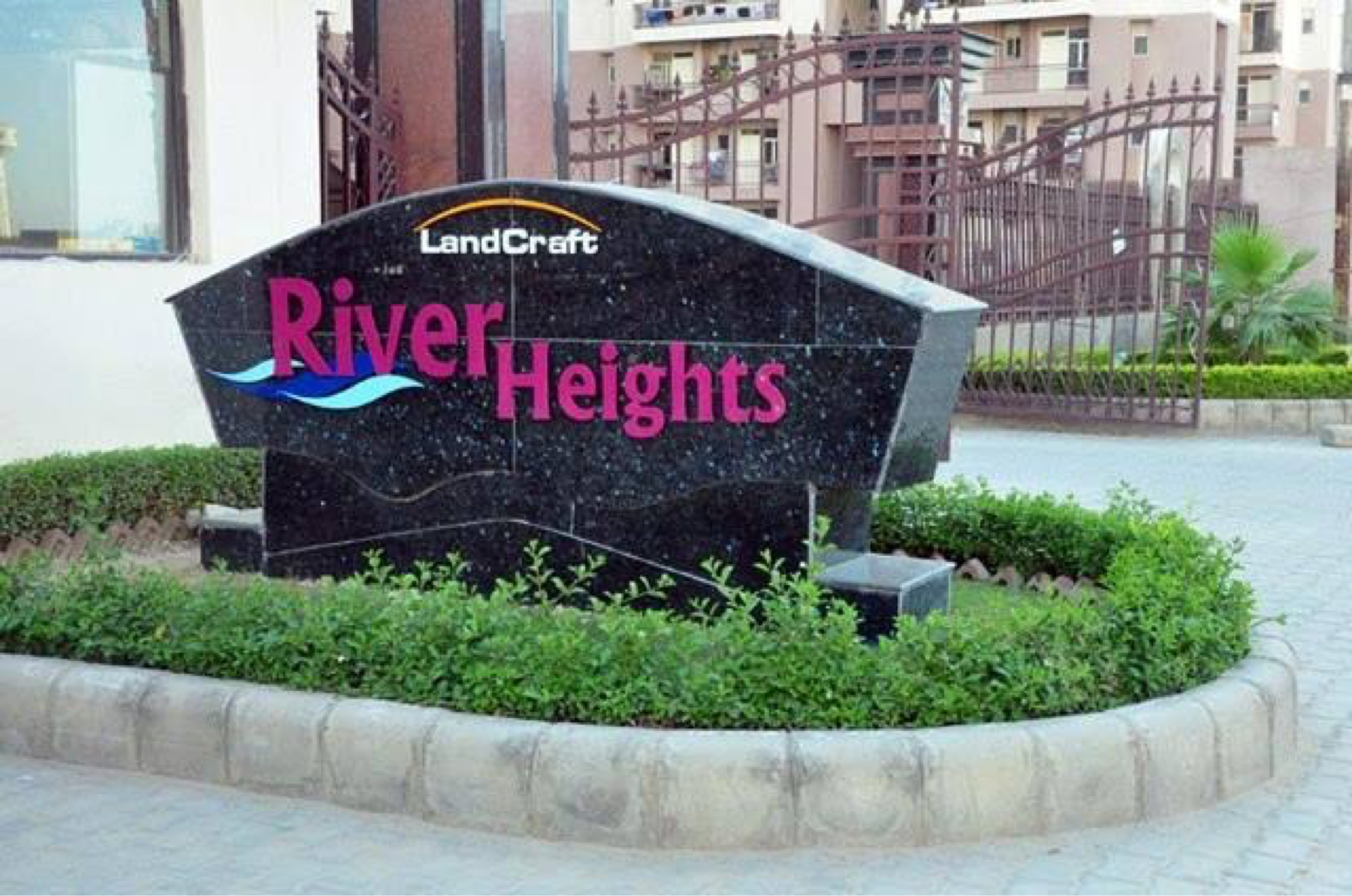 3 BHK + Extra Room Apartment For Rent in LandCraft River Heights