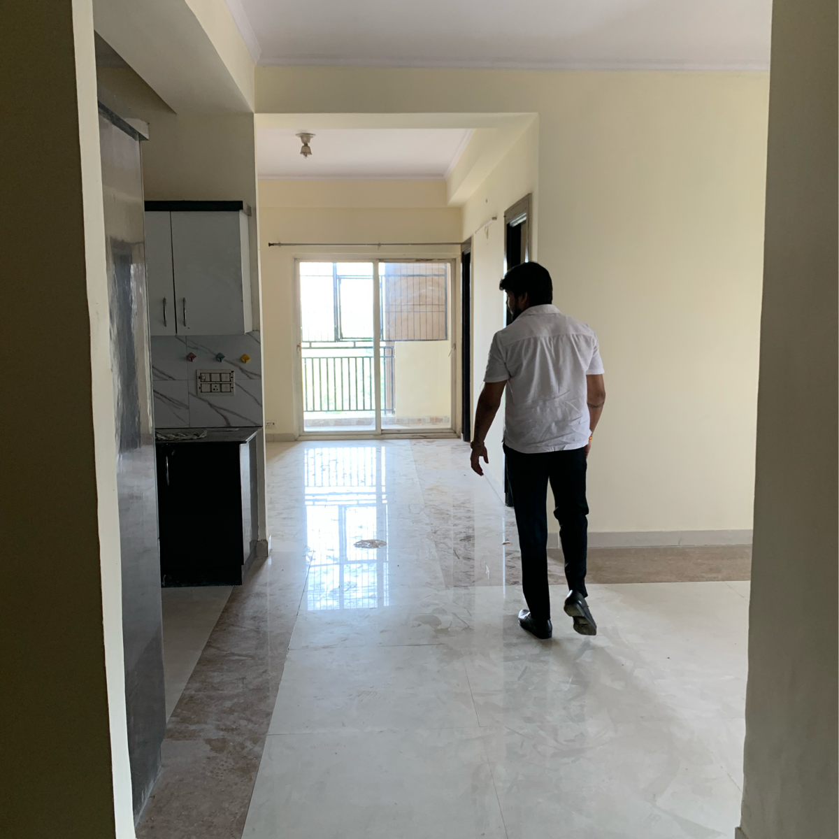 4 BHK + Servant Room 2615 Sq.Ft. Apartment in MKS La Royale