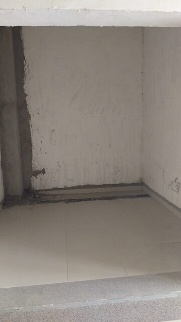 Room in  Shop at Bank Colony – for Rent