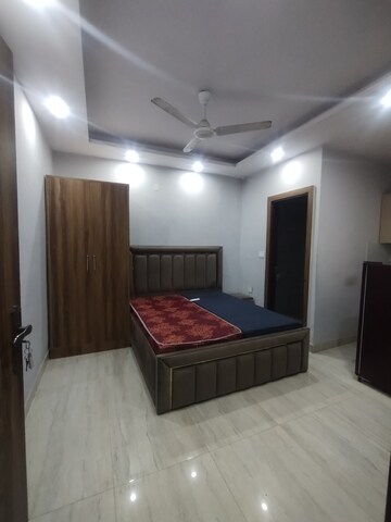 1 RK Builder Floor For Rent in Ansal Sushant Lok I, Sector 43