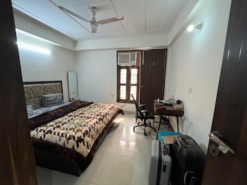 Bedroom in 3 BHK Builder Floor at Chattarpur – for Sale