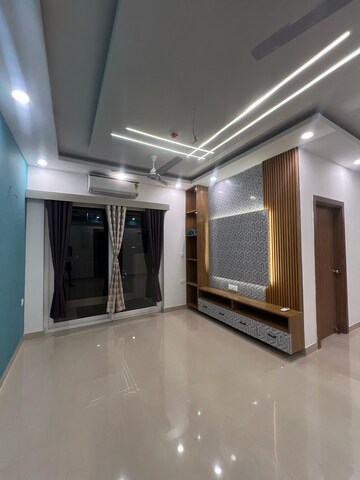 Room in 3 BHK Apartment at ATS Nobility, Sector 4 Greater Noida – for Rent