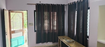 Room in  Pg at Dharampur Nehru Colony – for Rent