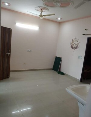 2 BHK Builder Floor For Rent in Sector 46