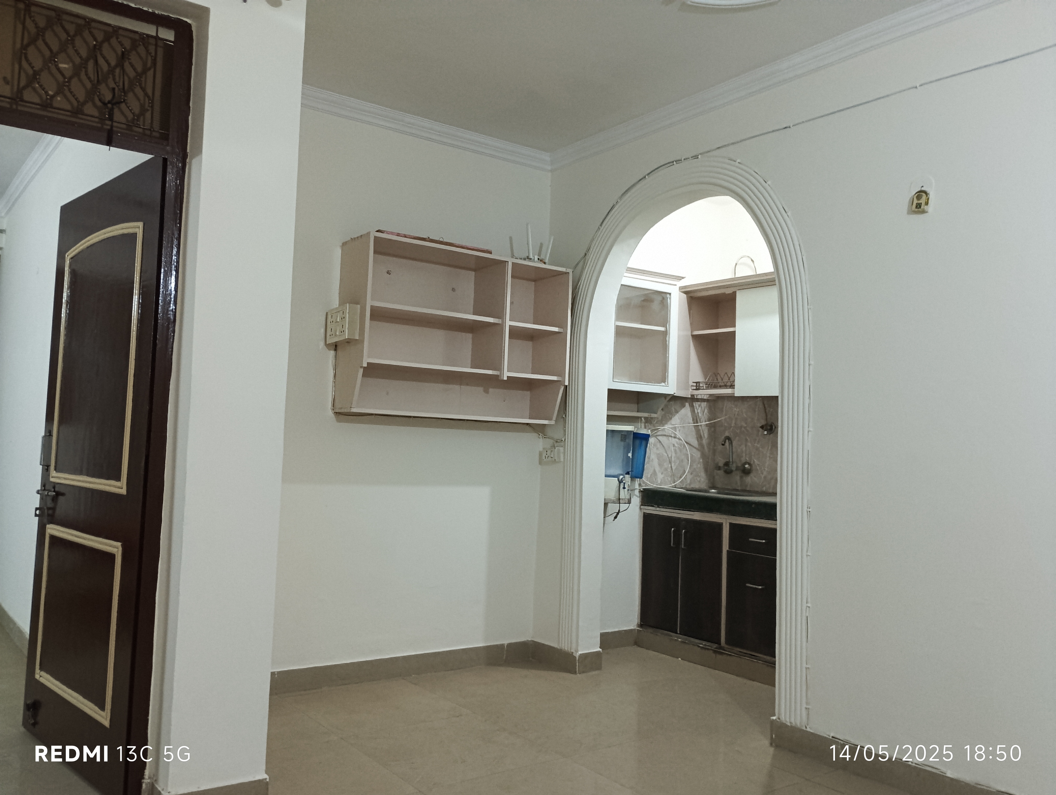 1 BHK Builder Floor For Rent in Saket