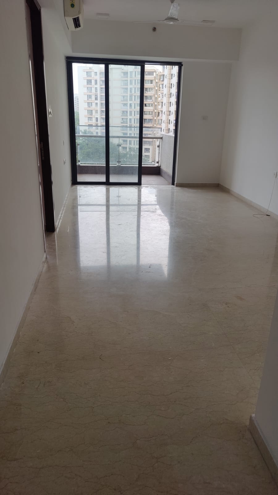 3 BHK Apartment For Sale in Shapoorji Pallonji Vicinia