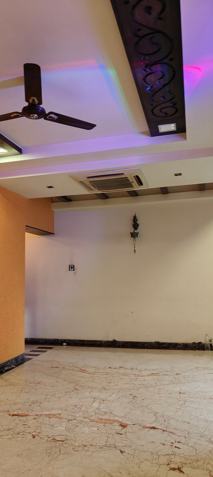 undefined, oberoi-springs 2.5 Bedroom 1300 Sq.Ft. Apartment In Andheri West Mumbai 8692168