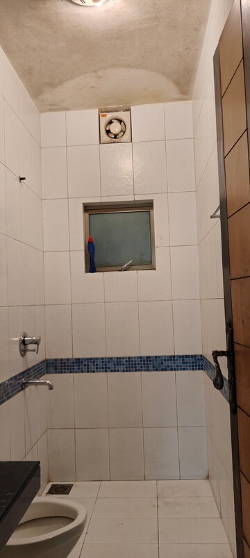 Bathroom in 2.5 BHK Apartment at Oberoi Springs, Andheri West – for Rent