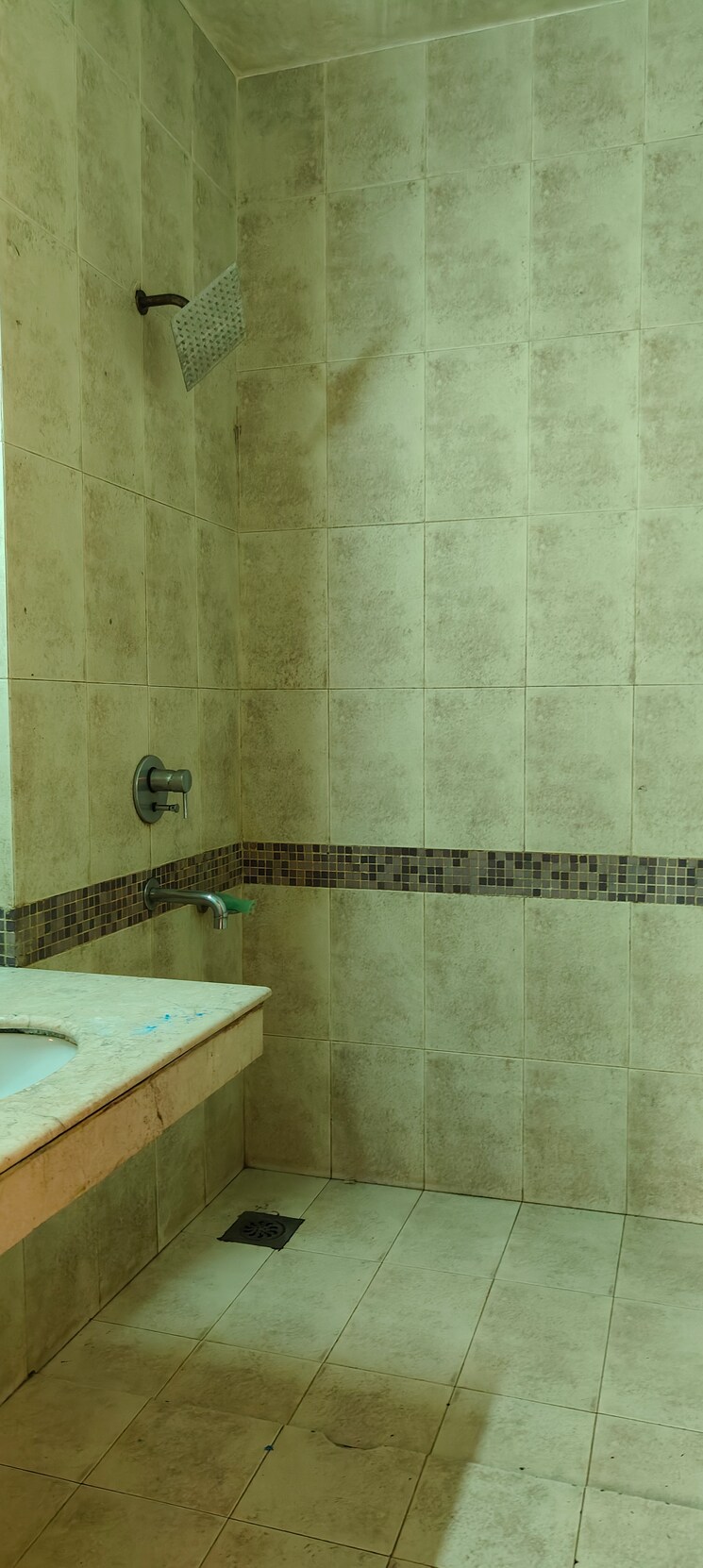 Bathroom, oberoi-springs 2.5 Bedroom 1300 Sq.Ft. Apartment In Andheri West Mumbai 8692168