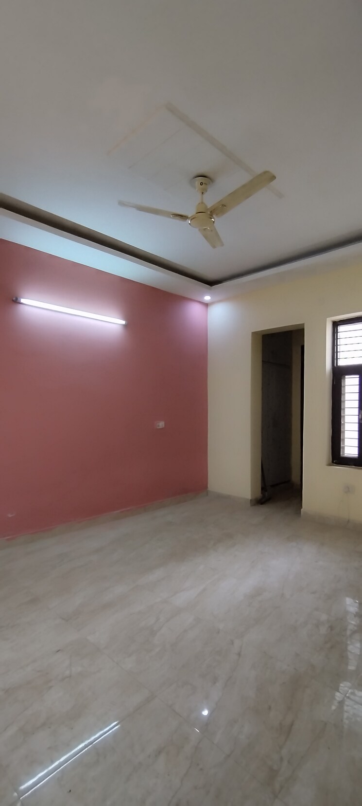 Room, green fields colony 3 Bedroom 225 Sq.Yd. Builder Floor In Green Fields Colony Faridabad 8692161