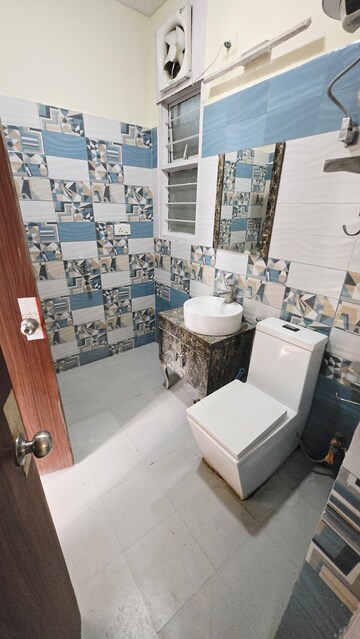 Bathroom in 3 BHK Apartment at Eldeco Green Meadows, Pi Greater Noida – for Rent