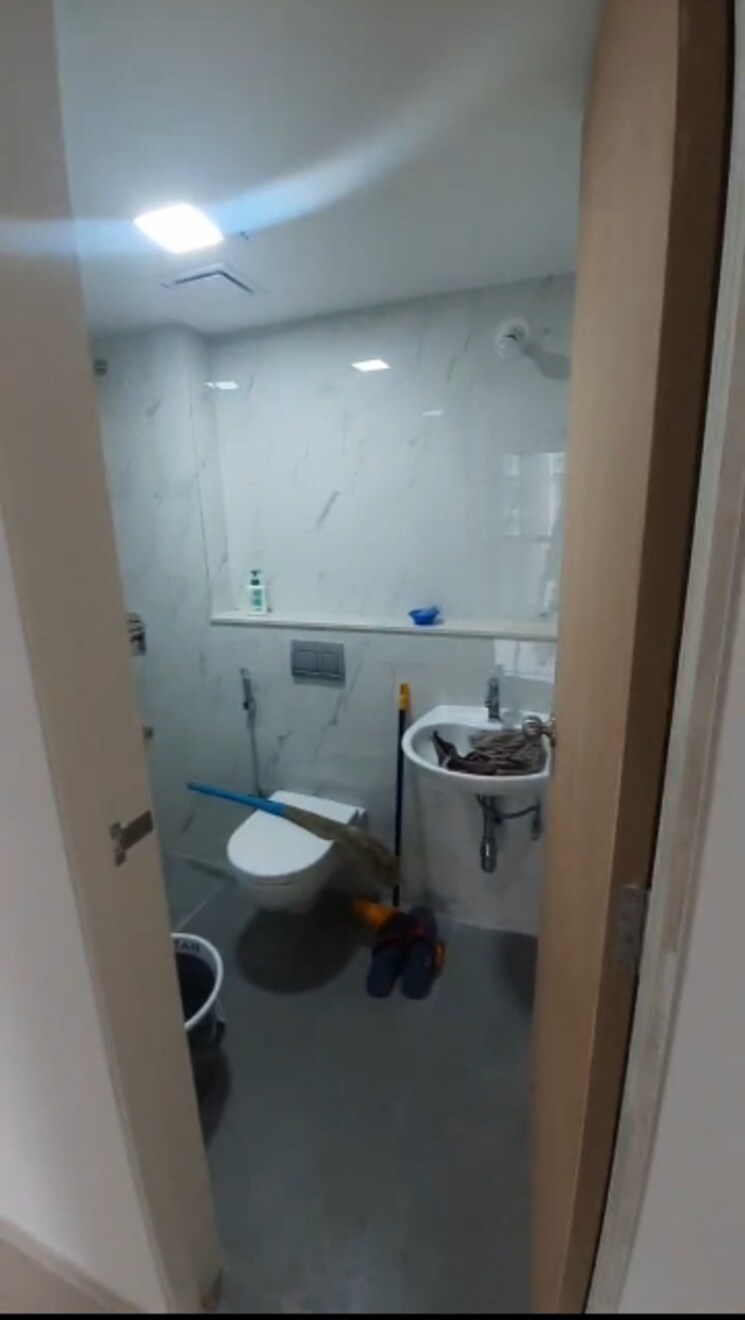 Bathroom, lodha-codename-premier 1 Bedroom 479 Sq.Ft. Apartment In Dombivli East Thane 8692320