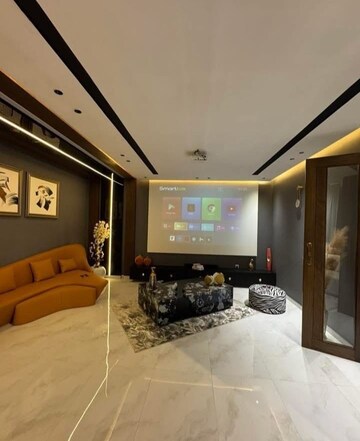 Parking in 4 BHK Builder Floor at Sector 32 – for Sale
