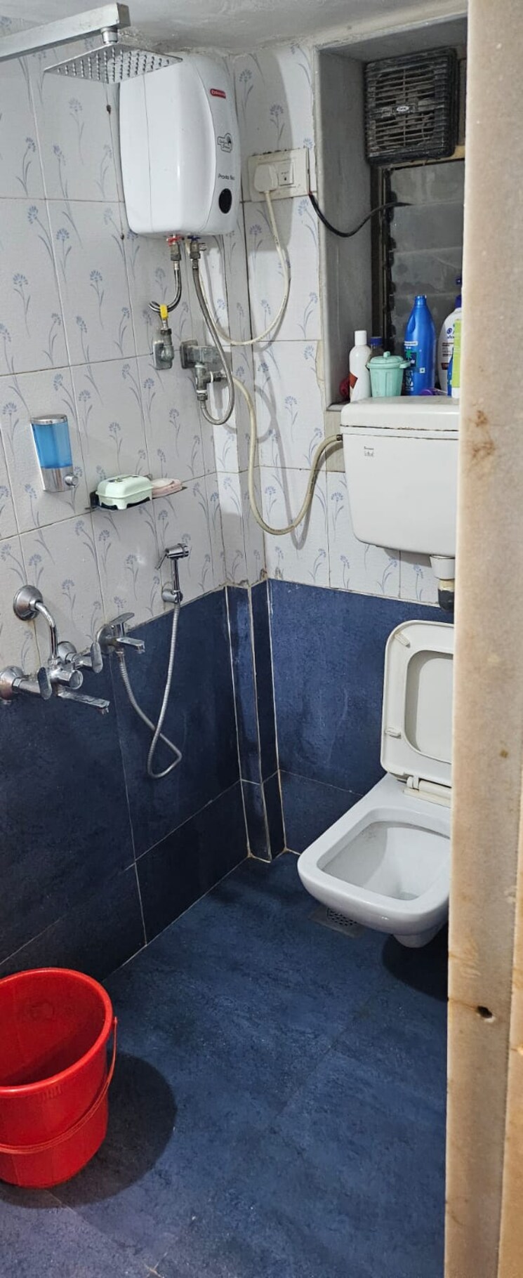 Bathroom, gulmarg-society 2 Bedroom 850 Sq.Ft. Apartment In Chembur Mumbai 8692603