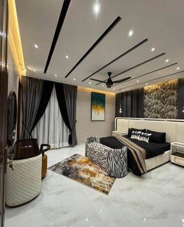 4 BHK Builder Floor For Sale in Sector 32