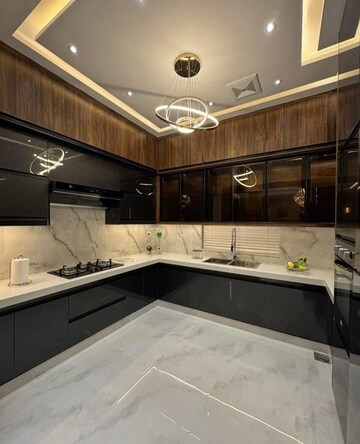 Kitchen in 4 BHK Builder Floor at Sector 32 – for Sale