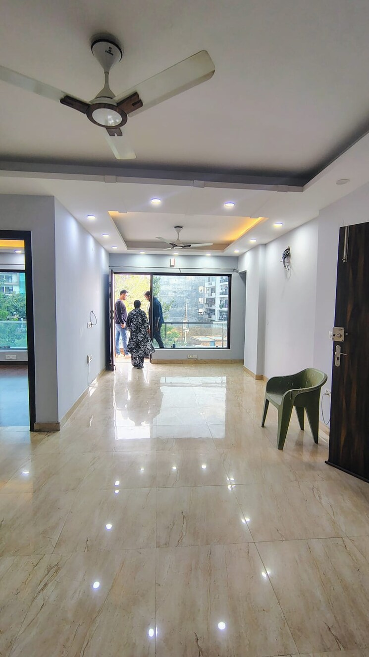  Parking, sushant-lok-2 3 Bedroom 1827 Sq.Ft. Builder Floor In Sector 57 Gurgaon 8692429