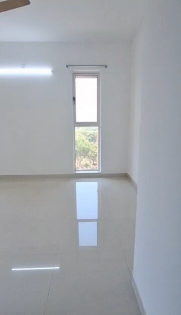 Room in 2.5 BHK Apartment at Lodha Codename Premier, Dombivli East – for Rent