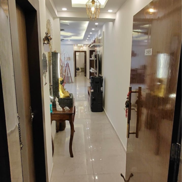 Building Lobby in 3.5 BHK Builder Floor at M3M Soulitude, Sector 89 – for Sale