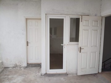 Building Lobby in 3 BHK Villa at Paramount Golfforeste Villas, Zeta I Greater Noida – for Rent
