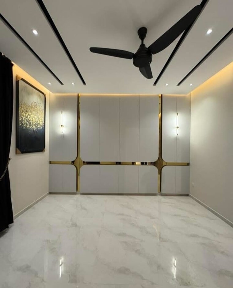 Bedroom, sector 30 4 Bedroom 2250 Sq.Ft. Builder Floor In Sector 30 Faridabad 8692566