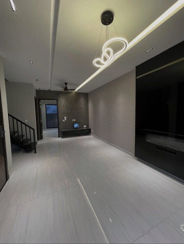 Kitchen, sector 30 4 Bedroom 2250 Sq.Ft. Builder Floor In Sector 30 Faridabad 8692566