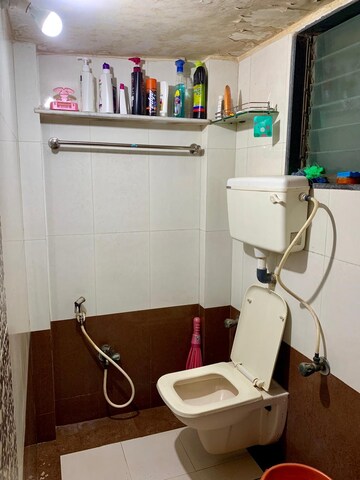 Master Bedroom in 2 BHK Apartment at New Shantivan, Andheri West – for Rent