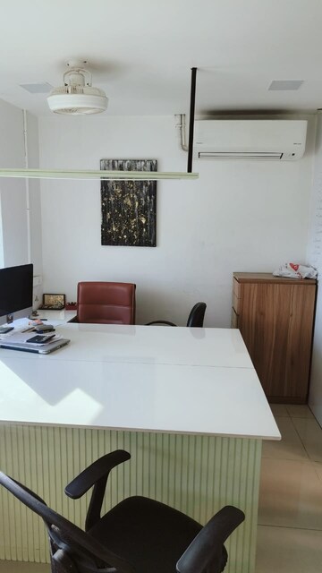 Bedroom in  Office Space at Vastrapur – for Rent