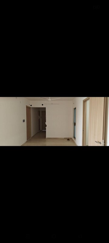 3 BHK Apartment For Rent in Raj Infinia, Malad West