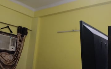 2 BHK Builder Floor For Rent in Khanpur