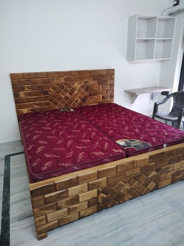 Bedroom in 2 BHK Apartment at Sector 52 – for Rent