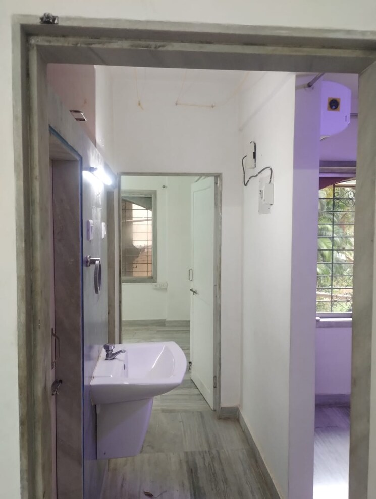 Bathroom, sai-complex-housing 1 Bedroom 540 Sq.Ft. Apartment In Dahisar West Mumbai 8692862