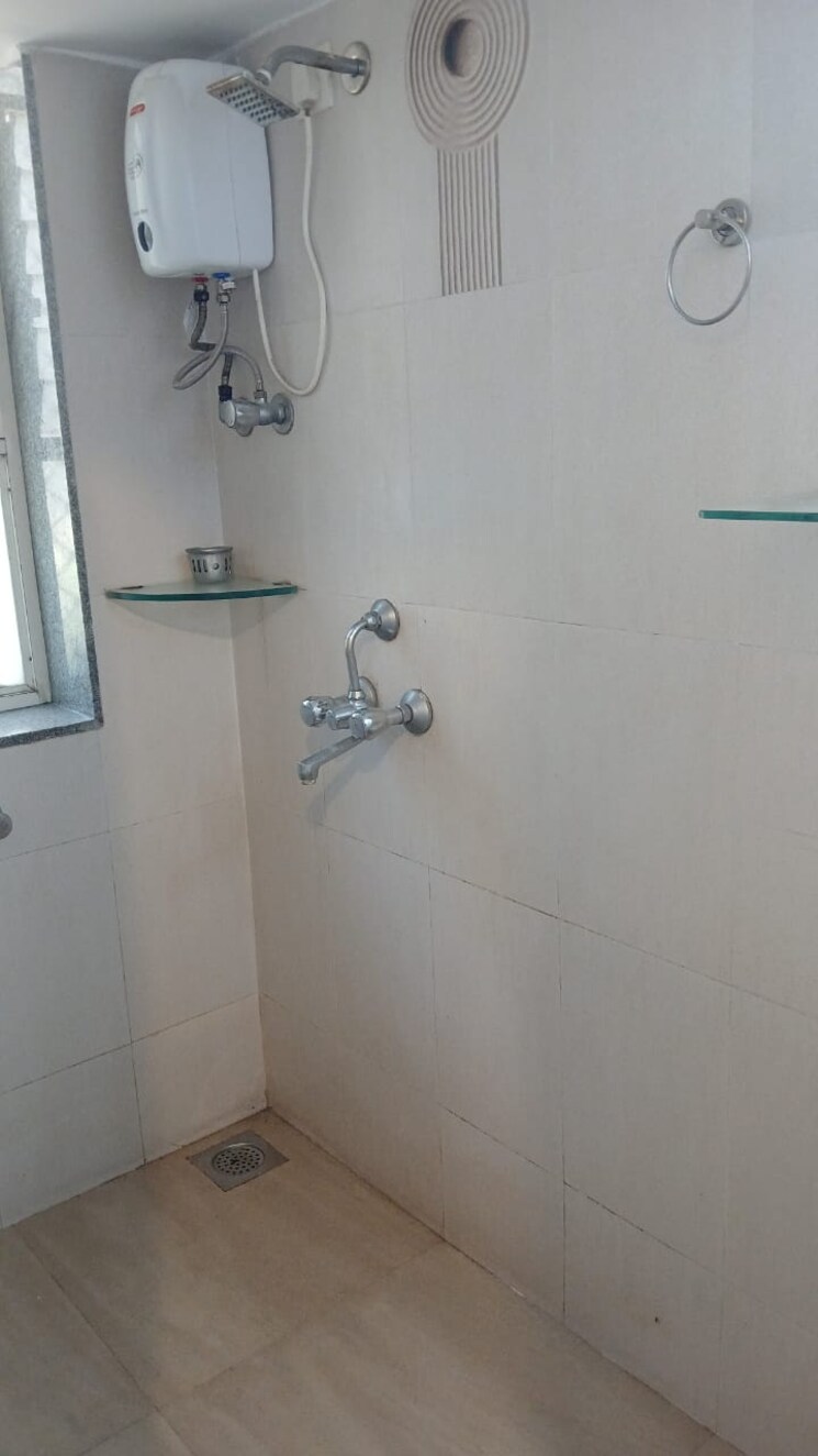 Room, parshwanath-gardens 1 Bedroom 500 Sq.Ft. Apartment In Matunga Mumbai 8692882