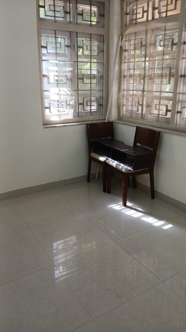 Room, parshwanath-gardens 1 Bedroom 500 Sq.Ft. Apartment In Matunga Mumbai 8692882