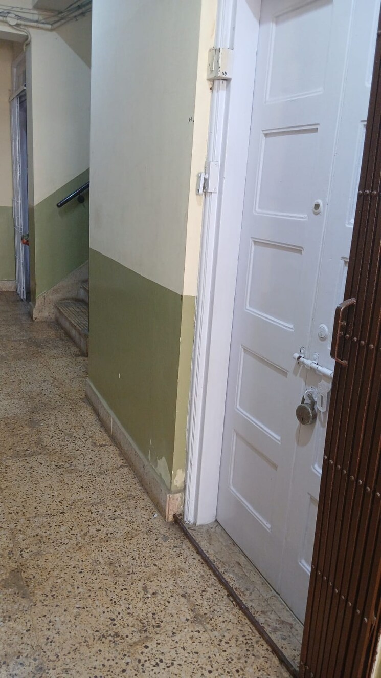 Bathroom, parshwanath-gardens 1 Bedroom 500 Sq.Ft. Apartment In Matunga Mumbai 8692882