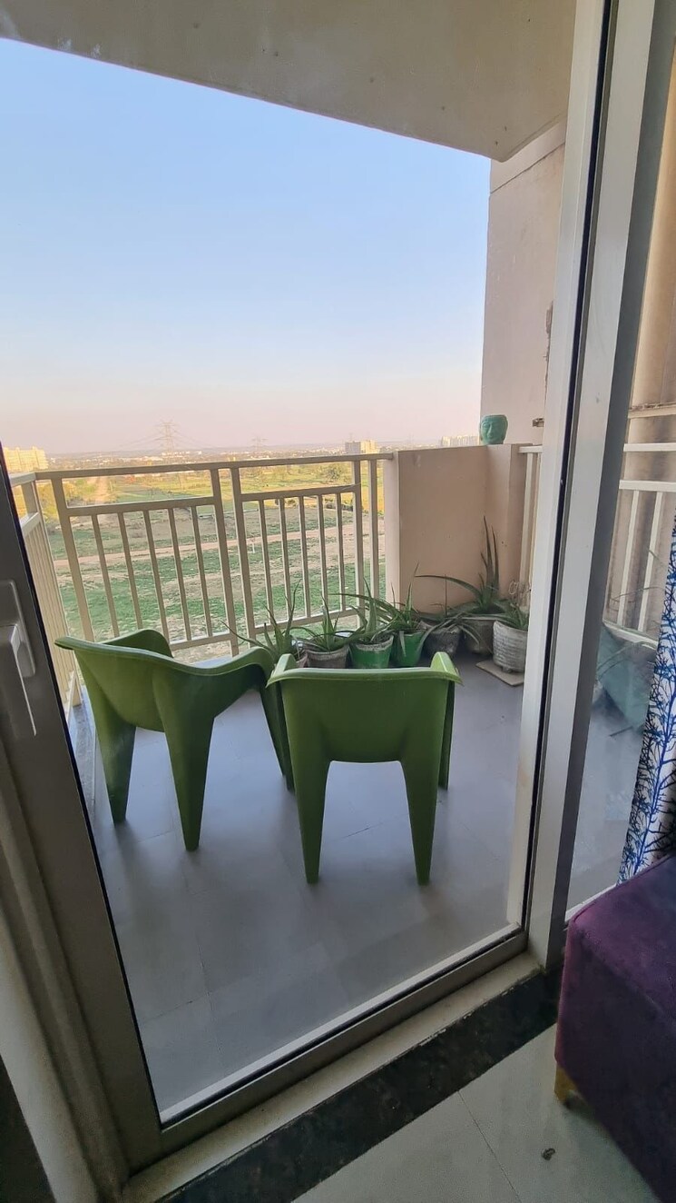 Balcony, m3m-marina 2 Bedroom 1330 Sq.Ft. Apartment In Sector 68 Gurgaon 8692905