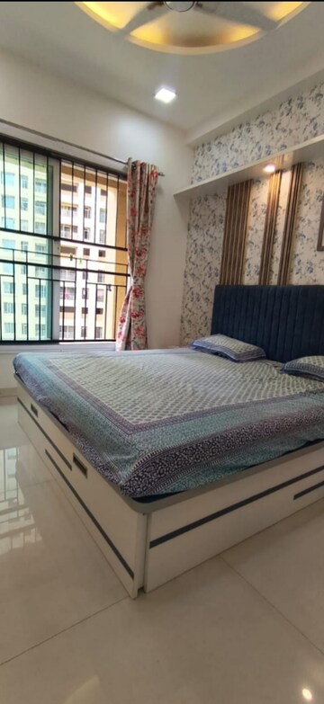 Bedroom in 2 BHK Apartment at Neelkanth Heights Shivai Nagar, Shivai Nagar – for Rent