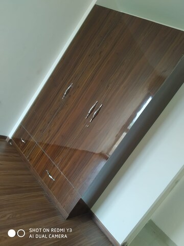 Furnished Amenities in 2 BHK Apartment at M3M Marina, Sector 68 – for Rent