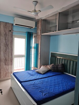 Master Bedroom in 3 BHK Builder Floor at Preet Vihar – for Sale