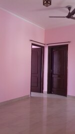 5 BHK + Pooja Room,Servant Room,Study Room,Extra Room 60 Sq.Mt. Independent House in Vasundhara Sector 13