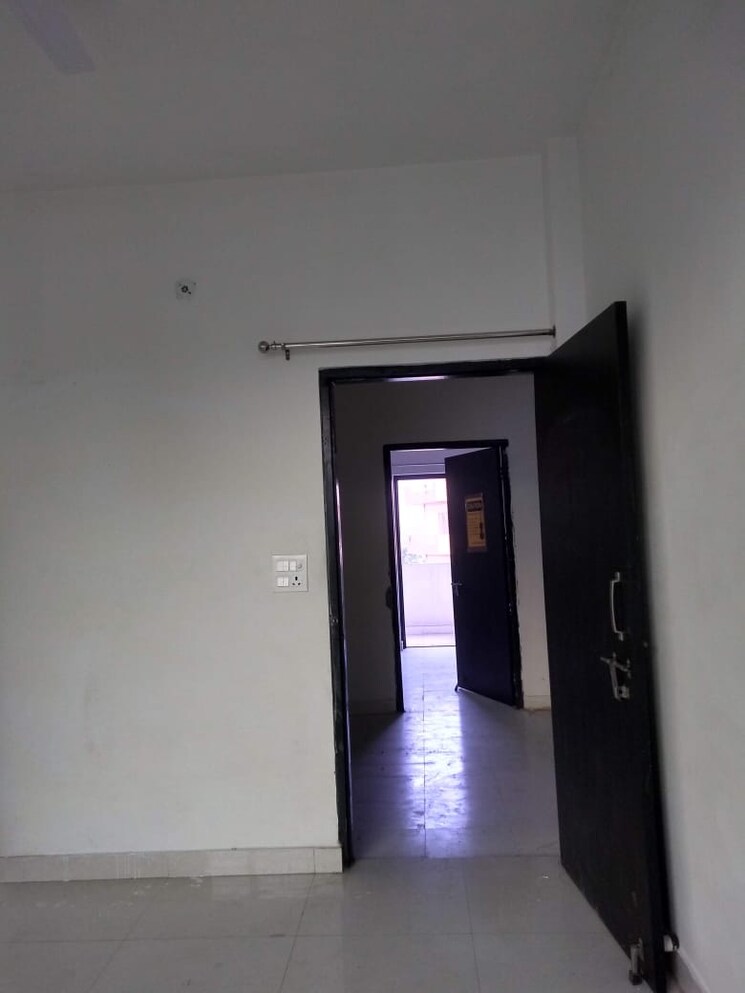 Room, sector 52 2 Bedroom 140 Sq.Yd. Builder Floor In Sector 52 Gurgaon 8693272