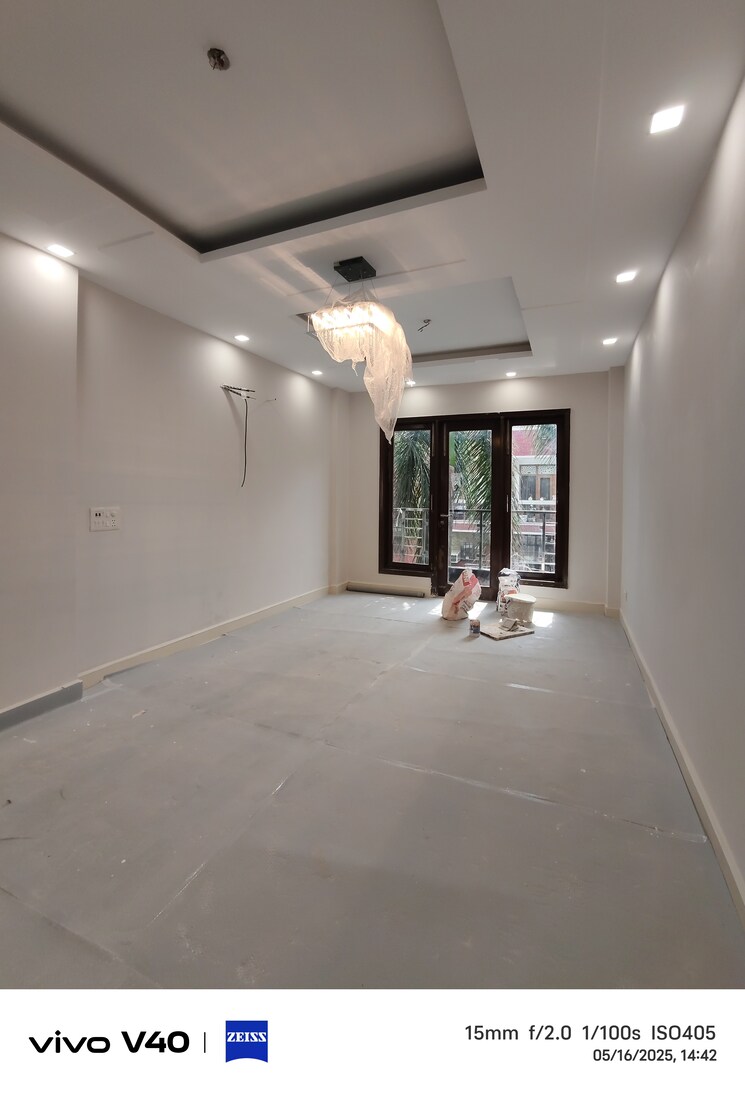 Room, defence colony 3 Bedroom 1450 Sq.Ft. Builder Floor In Defence Colony Delhi 8693323