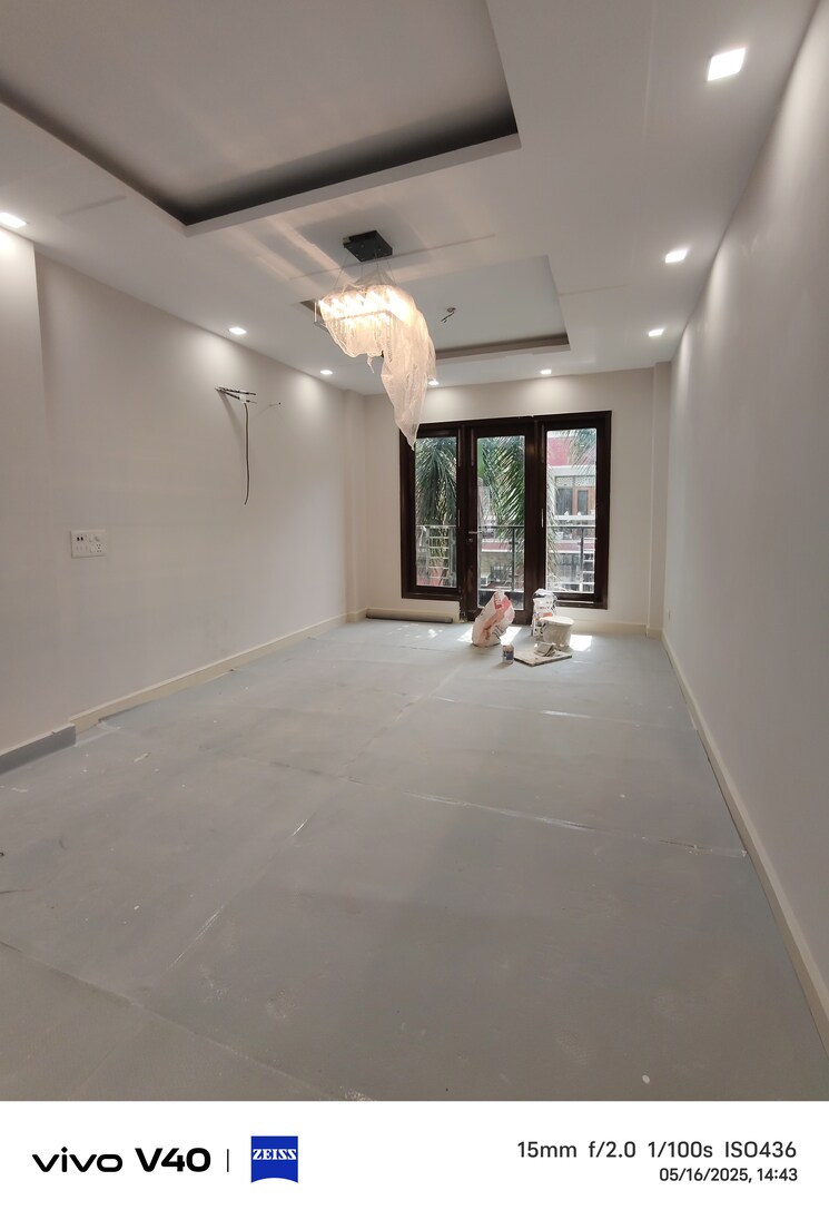 Room, defence colony 3 Bedroom 1450 Sq.Ft. Builder Floor In Defence Colony Delhi 8693323