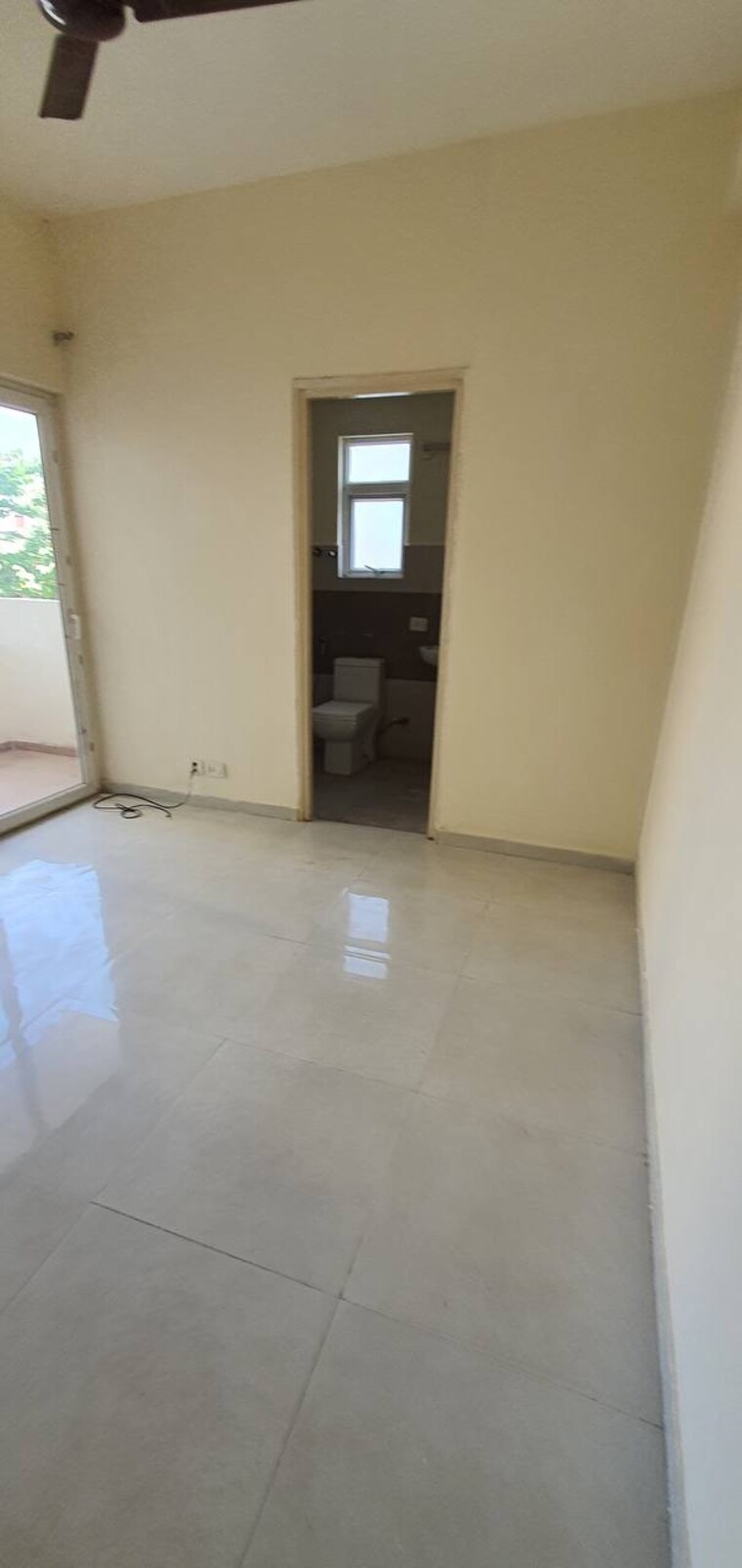 Room, gls-arawali-homes 2 Bedroom 900 Sq.Ft. Apartment In Sohna Sector 4 Gurgaon 8693332